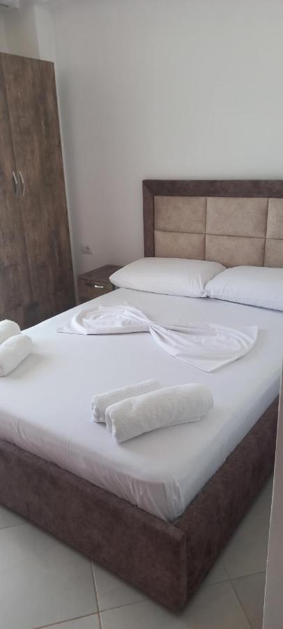 Arjan Dyli Guesthouse Ksamil Quarto foto